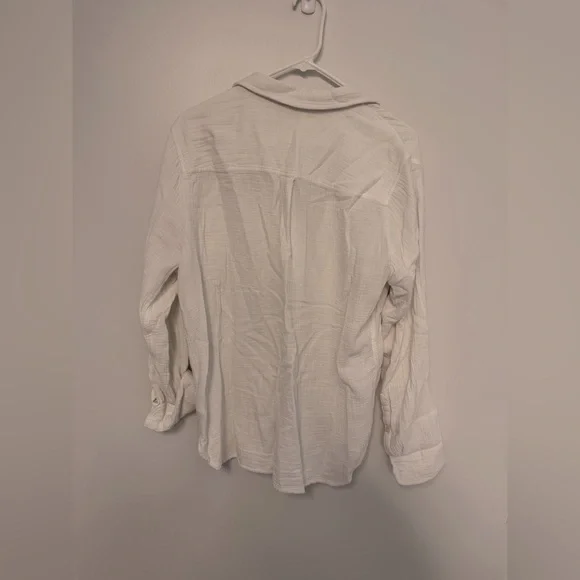 J.Crew 100% Cotton Gauze Airy Button Down Top; Beach Top; Classic Shirt; Large - Picture 7 of 10